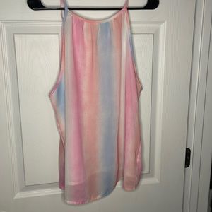 Pastel flowy tank